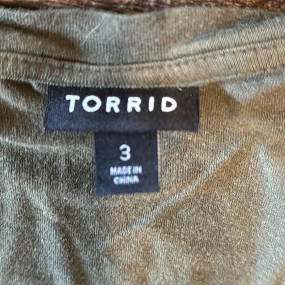 Bundle 2 Torrid T-Shirts Bundle of 2 Military Green Black Size 3X - Picture 8 of 16